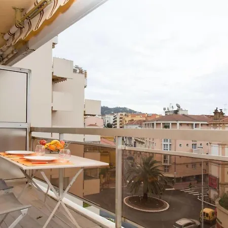 1 Petit Juas Daire Cannes